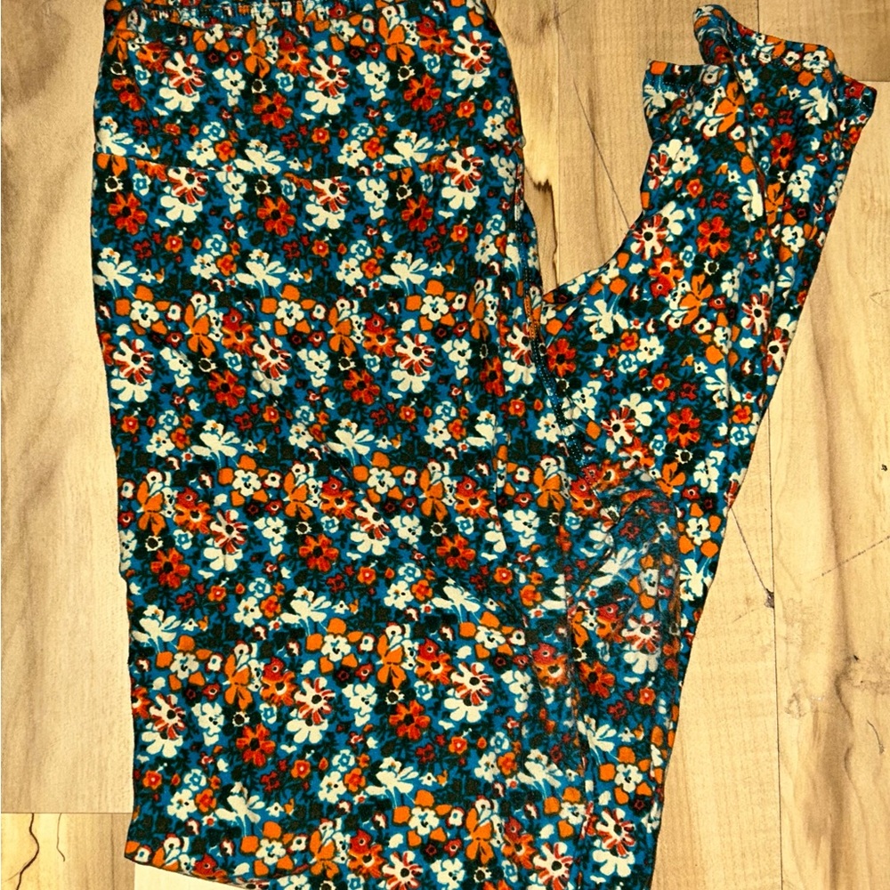 LuLaRoe TC vintage design leggings